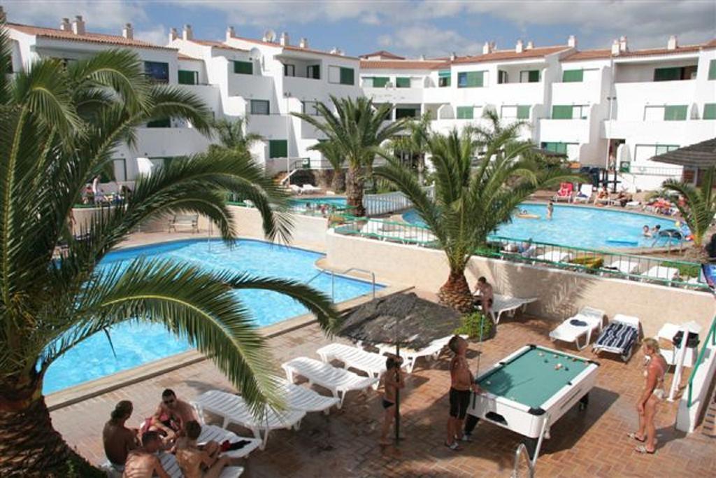 Apartamentos Alondras Park Costa Del Silencio Bagian luar foto