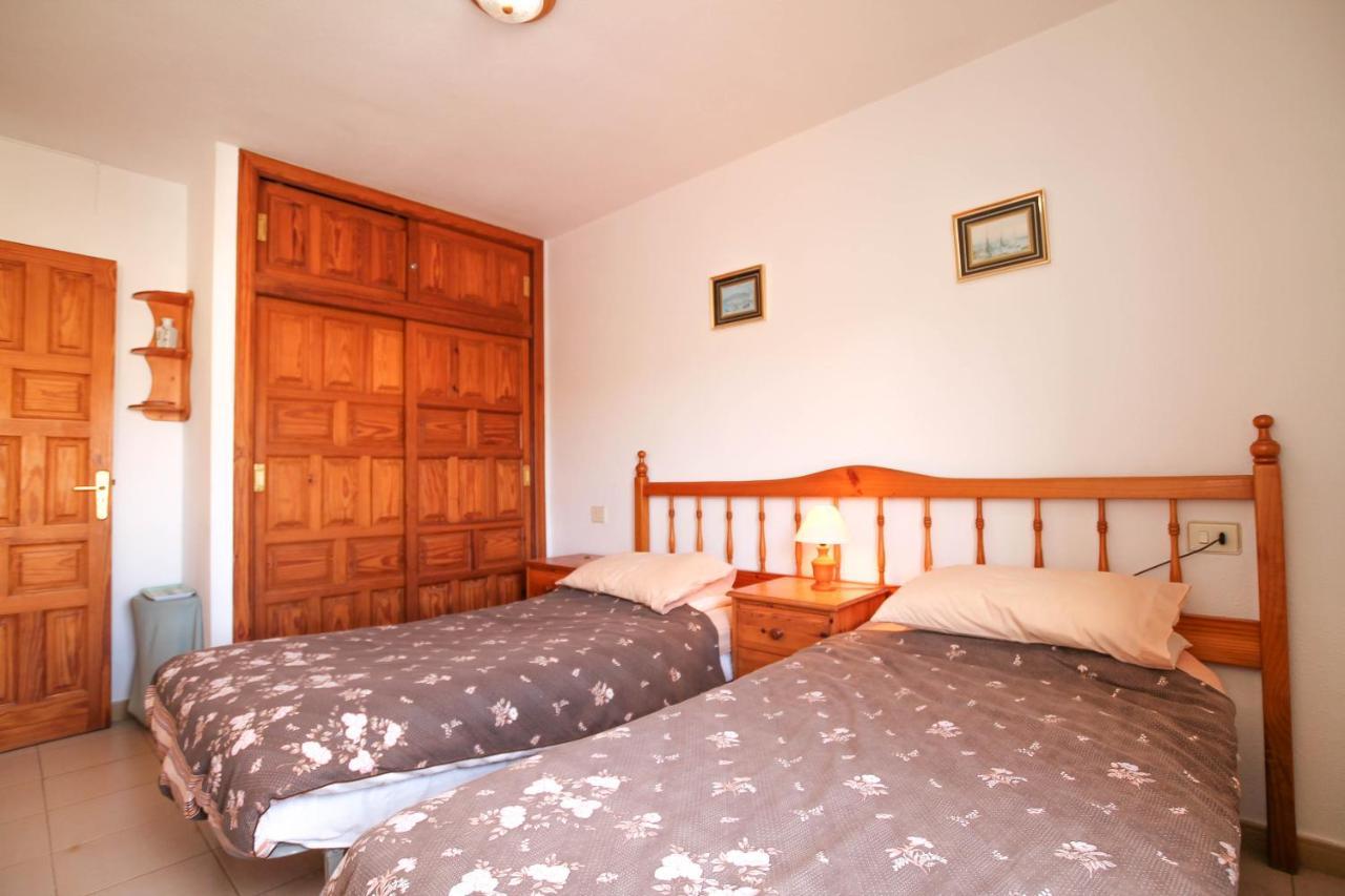 Apartamentos Alondras Park Costa Del Silencio Bagian luar foto